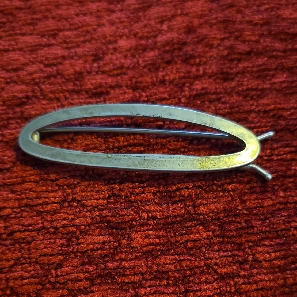 Vintage Silver Hair Clip - GUC